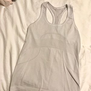 Lulu swift tech tank